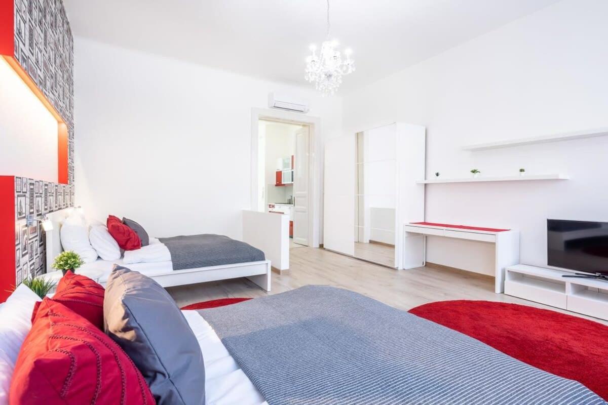 Super Central Convenient Apartment بودابست المظهر الخارجي الصورة